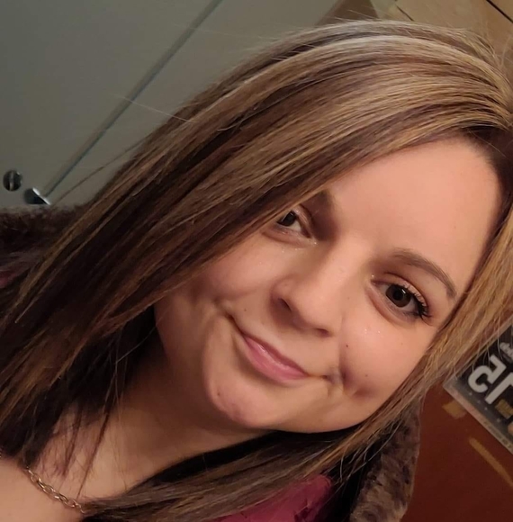Profile Picture of Miranda Lucas (@joleaha23) on Poshmark