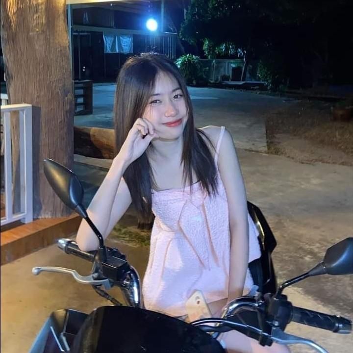 Profile Picture of Connor Massey (@leedsunitedclips) on Tiktok