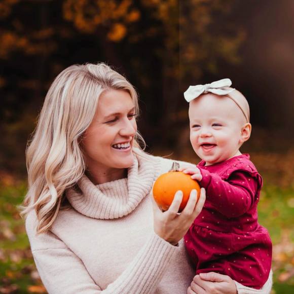 Profile Picture of Darcy Alexander (@driley274) on Poshmark