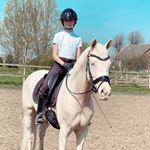 Profile Picture of 𝐈𝐬𝐚𝐛𝐞𝐥𝐥𝐚 𝐊𝐚𝐫𝐚𝐣𝐤𝗼𝐯𝐢𝐜 (@isabella.karajkovicedits) on Instagram