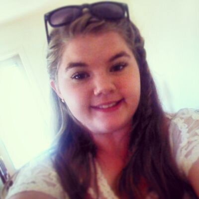 Profile Picture of Julia Holsinger (@julia_holsinger) on Twitter