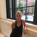 Profile Picture of Jennifer Grossman (@life.styledbyjennifer) on Instagram