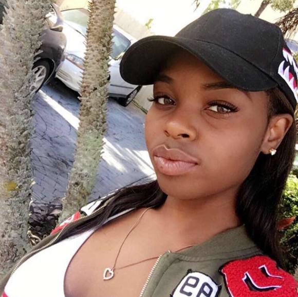 Profile Picture of Khadijah Scott (@kscott389) on Poshmark