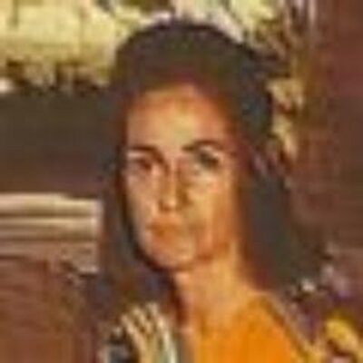 Profile Picture of Shirley Armstrong (@LuvArt) on Twitter