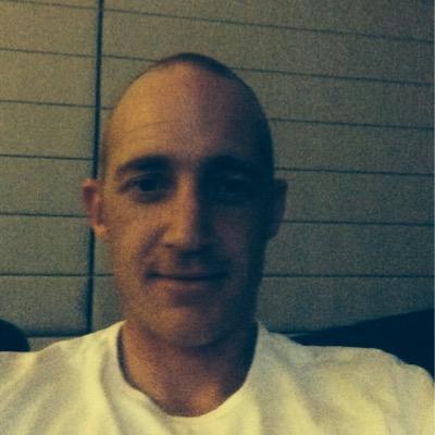 Profile Picture of Chris Van Der Heyden (@chrisheyden44) on Twitter