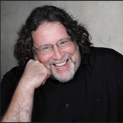 Profile Picture of Michael Corcoran (@hollyonlakemich) on Twitter