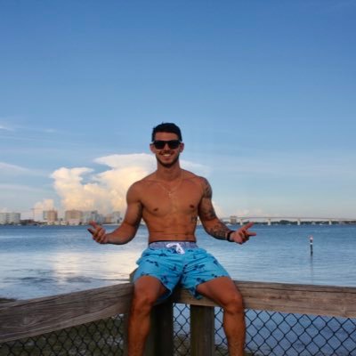 Profile Picture of John Handy (@JohnHandy25) on Twitter