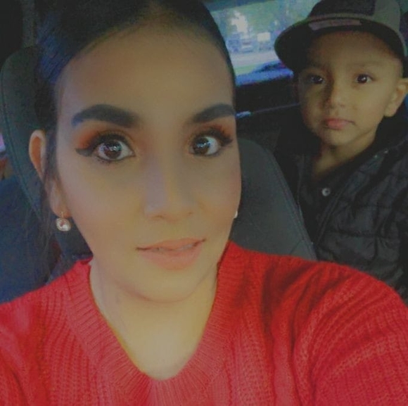 Profile Picture of Luisyana Rascon (@anabelmorales) on Poshmark
