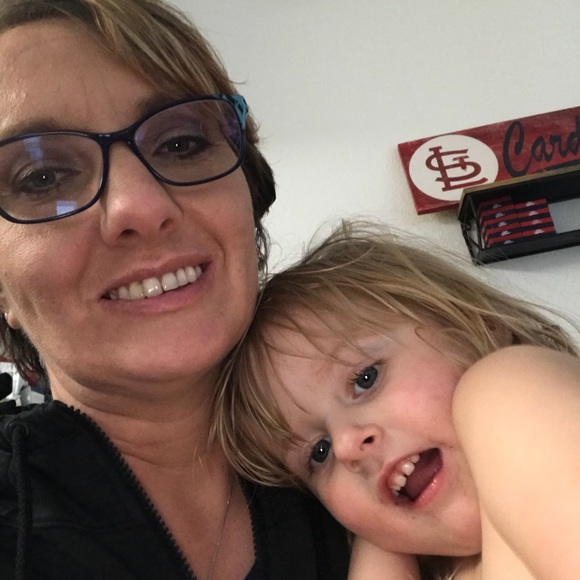 Profile Picture of Debbie Nordmann (@ddkawet7) on Poshmark