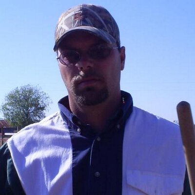 Profile Picture of Robert  Trahan (@stick337) on Twitter