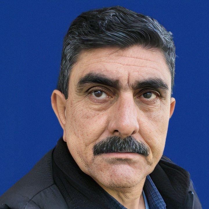 Profile Picture of EA (@emadkalmas) on Tiktok