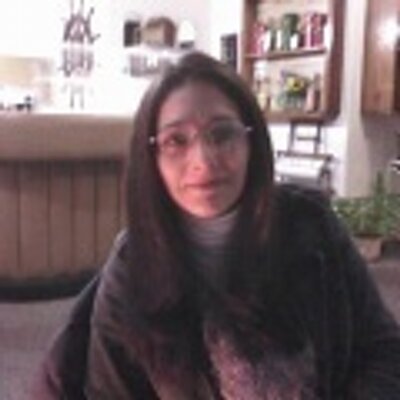 Profile Picture of Dee Engle (@Deel122) on Twitter
