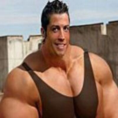 Profile Picture of Robin Wooley (@RobinWooley) on Twitter