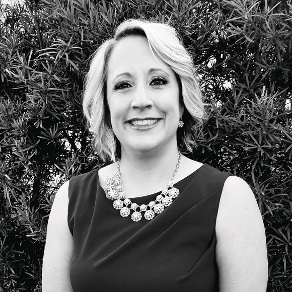 Profile Picture of Terri Cupstid (@1132mave) on Poshmark