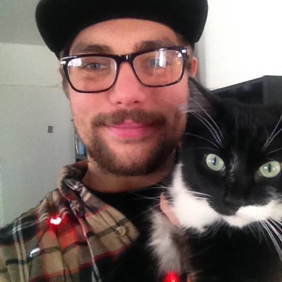 Profile Picture of Josh Stofferahn (@jmstoff) on Poshmark