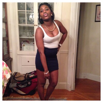 Profile Picture of Andrea Foster (@KimmyVuitton) on Twitter