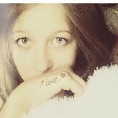 Profile Picture of Ula_Yakushenko (@pretty_ul) on Twitter