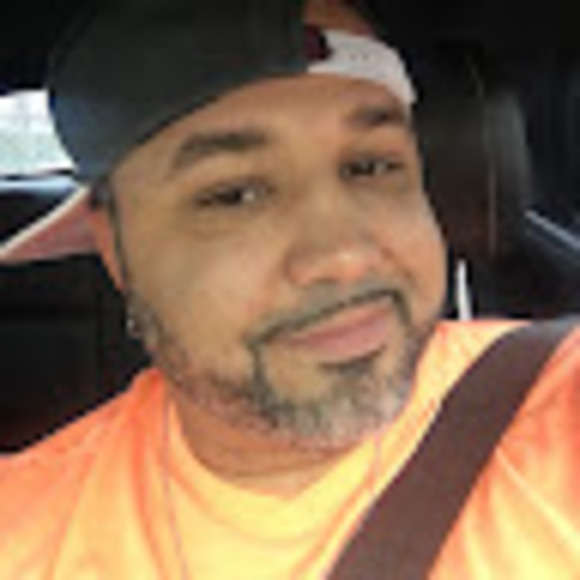 Profile Picture of Ian jacob Rose (@iansigep) on Poshmark