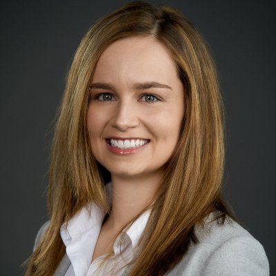Profile Picture of Elizabeth Montoya (@ElizDMontoya) on Twitter