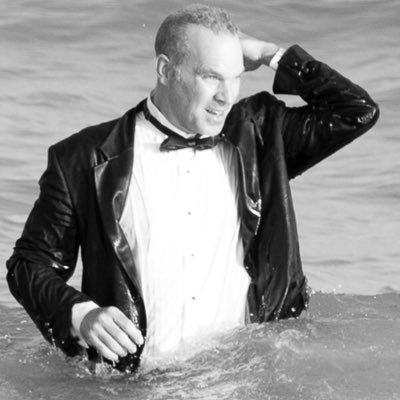 Profile Picture of J.K. Hodge (@JohnKHodge) on Twitter