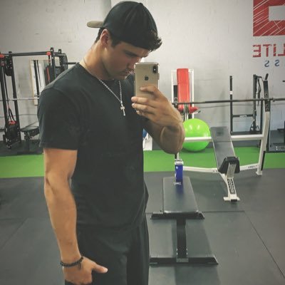 Profile Picture of Derek Kowalski (@real_derek_kwal) on Twitter