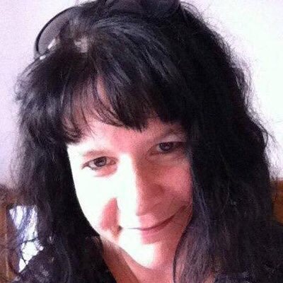 Profile Picture of Lesley Mitchell (@GoodFoodFutures) on Twitter