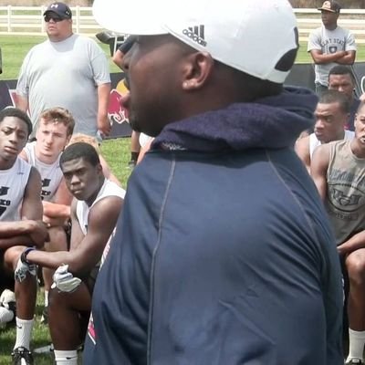 Profile Picture of JaySmith (@CoachJaysmith18) on Twitter