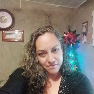 Profile Picture of Laura Carcaño (@laura.carcano.10) on Facebook