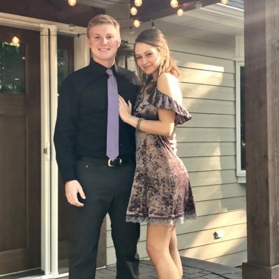 Profile Picture of Isabel Hanson (@isabelbessh01) on Twitter