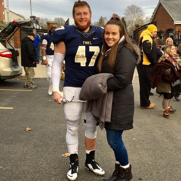 Profile Picture of Rachel Trauner (@rachel_culley) on Poshmark