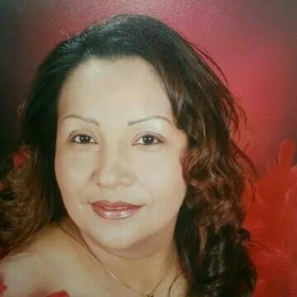 Profile Picture of Eva Ramirez (@evitaram) on Poshmark