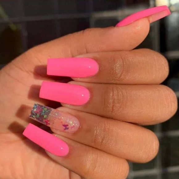 Profile Picture of Olivia Gerbec (@oliviagerby) on Poshmark