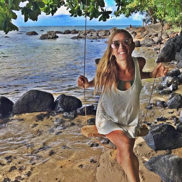 Profile Picture of Lauren Mcdermott (@saltysurfergirl) on Poshmark