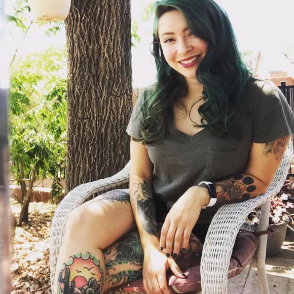 Profile Picture of Alissa Gensamer (@lissa_09) on Poshmark