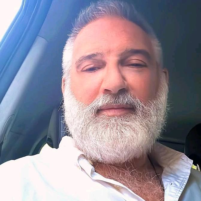 Profile Picture of James Grétarsson (@jamesgre_tars) on Tiktok