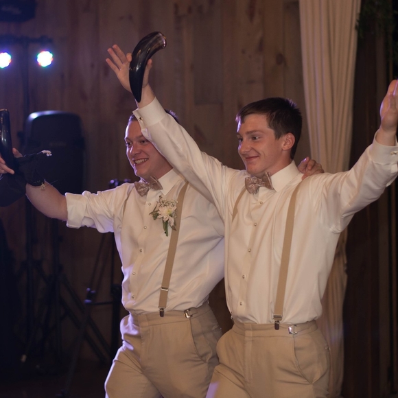 Profile Picture of Reece Kellnhofer (@kellnhofer1054) on Poshmark