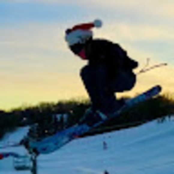 Profile Picture of Lincoln Pulrang (@64010155) on Poshmark