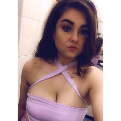 Profile Picture of Laura Harrington (@lauraharringt) on Twitter