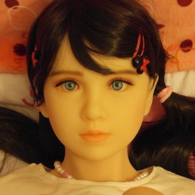 Profile Picture of Holly Doll (@HollyDo73481805) on Twitter