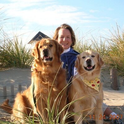 Denise Campbell - Twitter Profile Picture of Denise Campbell (@PupPupMom) on Twitter