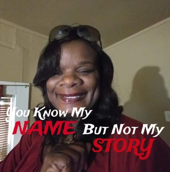 Profile Picture of Tonya Mcelroy (@mostdvine1) on Poshmark
