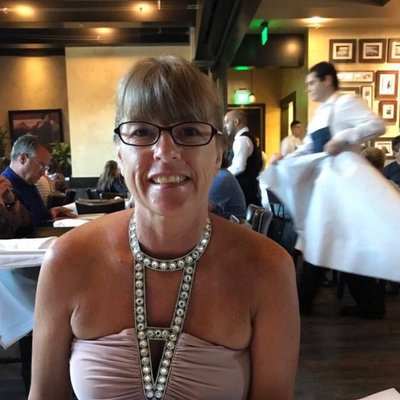 Profile Picture of Kim Tucci (@kac2964) on Twitter