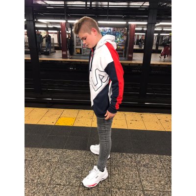 Profile Picture of DavidAris (@DavidAris15) on Twitter