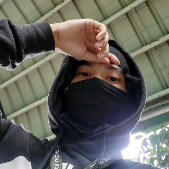 Profile Picture of hindi lover boy (@paulcentt) on Tiktok