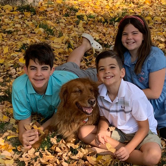 Profile Picture of Jennifer Pessini (@jypessini) on Poshmark