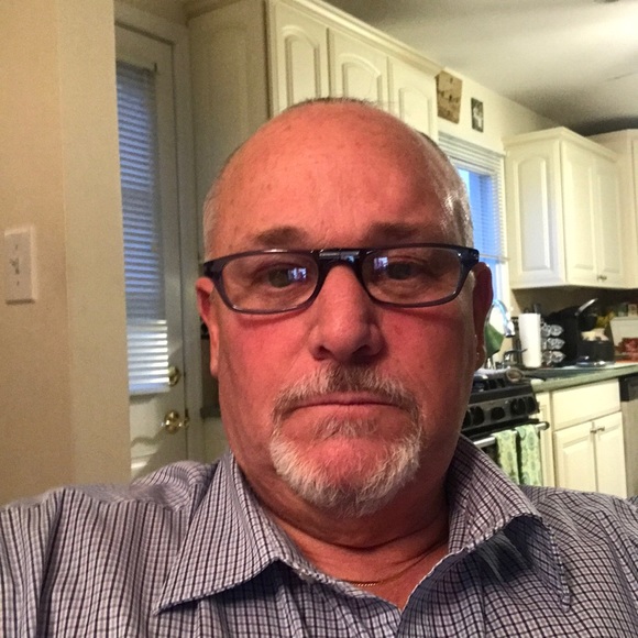 Profile Picture of Steven Wasserman (@mooseman15) on Poshmark