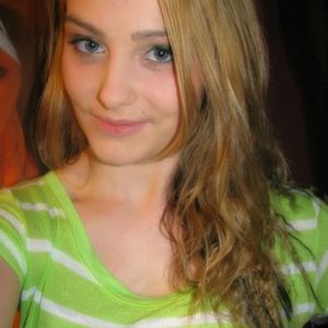 Profile Picture of Amanda Rarick (@bubbelbath19) on Myspace