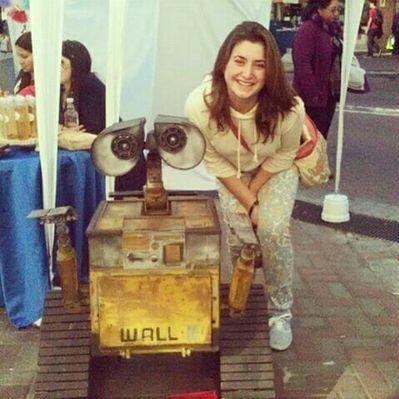 Profile Picture of Lorena Aburto (@loreaburto) on Twitter