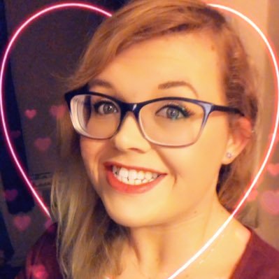 Profile Picture of Laura Gabriel (@fairychild93) on Twitter