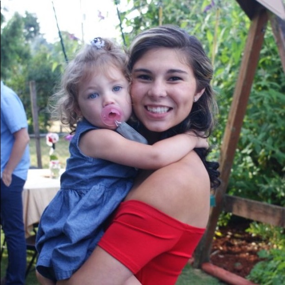 Profile Picture of Foster Scott (@fostercolby) on Poshmark